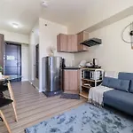 Furnished Studio In Avida Towers Riala, Cebu It Park With Fast Wifi, Netflix, Pool And More