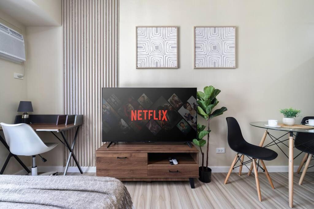 Furnished In Avida Towers Riala, It Park With Fast Wifi, Netflix, Pool And * Cebu