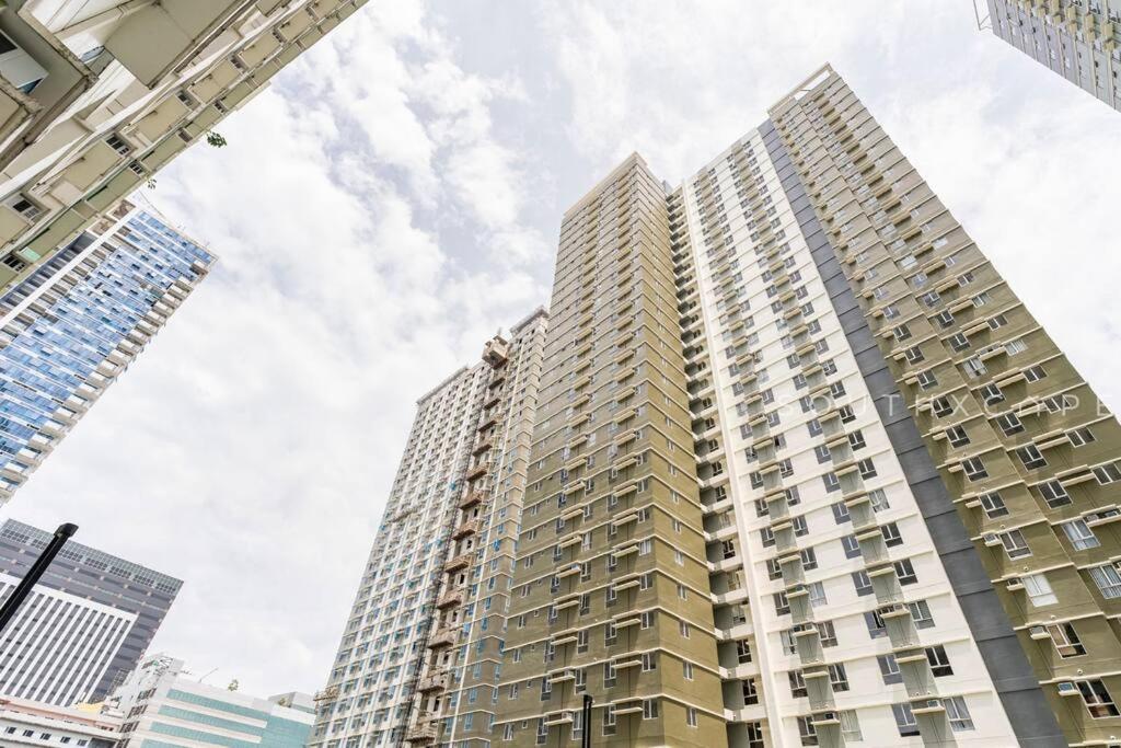 Furnished In Avida Towers Riala, It Park With Fast Wifi, Netflix, Pool And Apartment Cebu