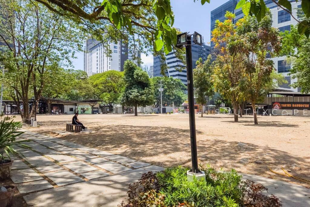 Apartment Furnished In Avida Towers Riala, It Park With Fast Wifi, Netflix, Pool And *